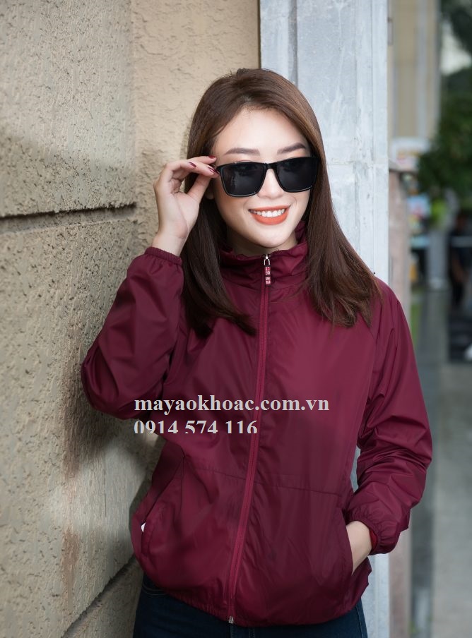 XƯỞNG CẮT MAY ÁO GIÓ GIA CÔNG GIÁ RẼ
